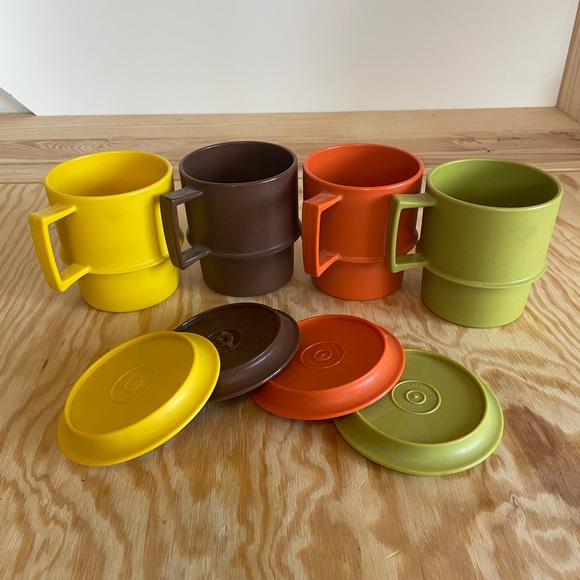Tupperware Vintage Stackable Mug Set - Yellow, Orange, Green, Brown - Picture 3 of 5